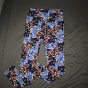 Multicolor patterned leggings